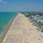 Διαμέρισμα Bright Sea Front With Terrace-beahost Μπιμπιόνε