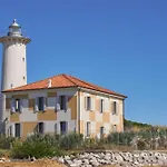 Bright Sea Front With Terrace-beahost * Μπιμπιόνε