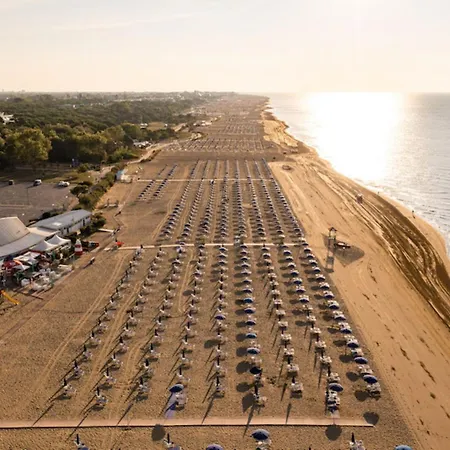 Bright Sea Front With Terrace-beahost