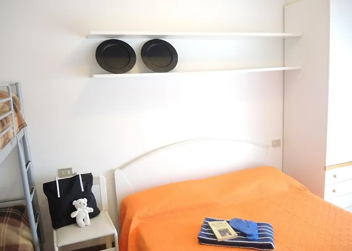 Bright Sea Front With Terrace-beahost * Μπιμπιόνε